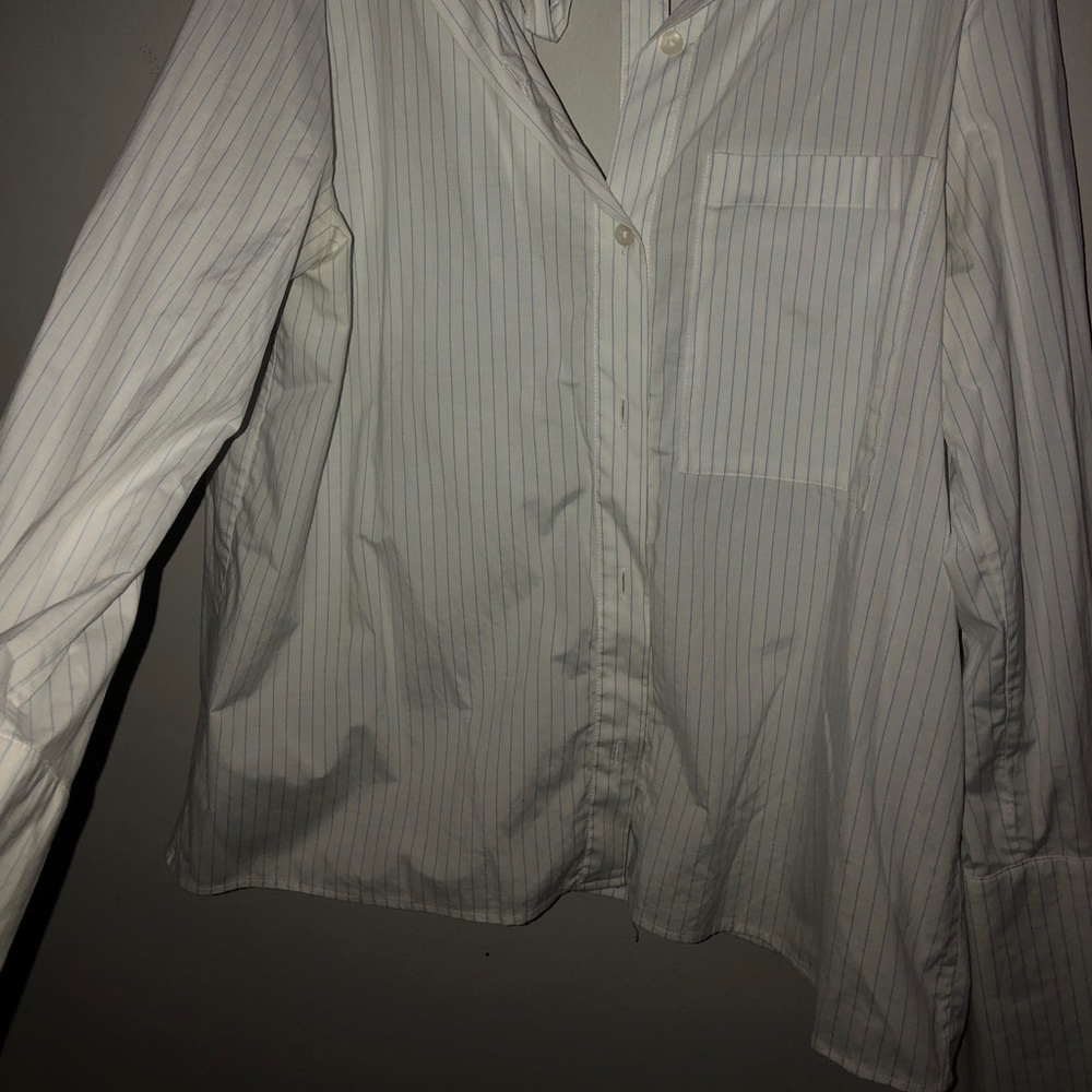 White button up - Picture 2 of 5